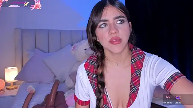 Snapshot of SofiScott_ chatting on 27, 9, 2025 SofiScott online show from 27, 9, 2025