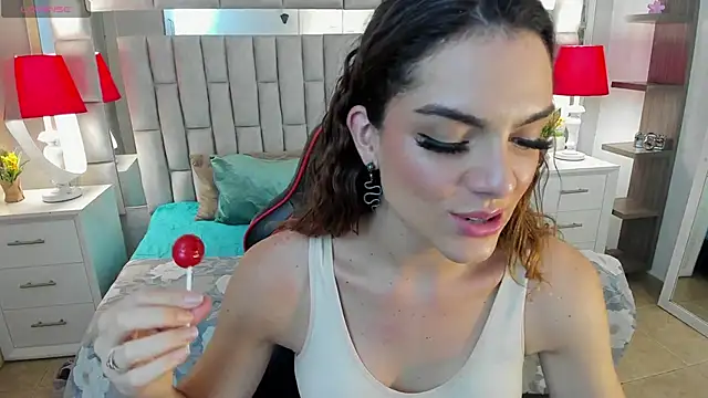 mariiahneedles online show from 9, 10, 2025