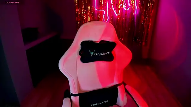 Snapshot of your_tora chatting on 9, 12, 2024 your tora online show from 9, 12, 2024