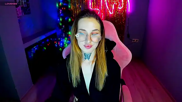 Snapshot of your_tora chatting on 14, 1, 2025 your tora online show from 14, 1, 2025