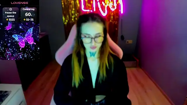 Snapshot of your_tora chatting on 11, 3, 2025 your tora online show from 11, 3, 2025