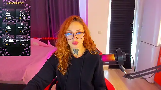 Snapshot of your_tora chatting on 24, 9, 2025 your tora online show from 24, 9, 2025