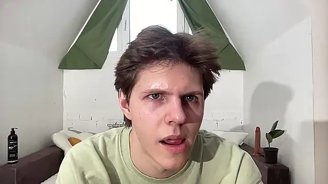 Snapshot of Nick_Win chatting on 4, 1, 2025 Nick Win online show from 4, 1, 2025