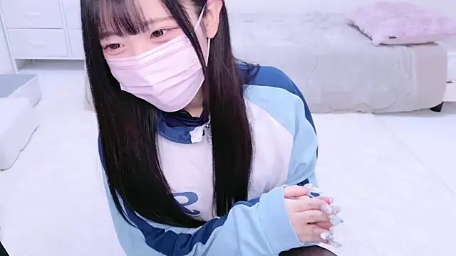 Suzu ch xx online show from 3, 1, 2025