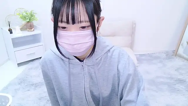 Suzu ch xx online show from 1, 3, 2025