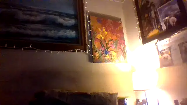 Snapshot of hornyrich69 chatting on 6, 2, 2026 hornyrich69 online show from 6, 2, 2026