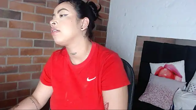 Snapshot of salome__hills1 chatting on 30, 1, 2025 salome hills1 online show from 30, 1, 2025