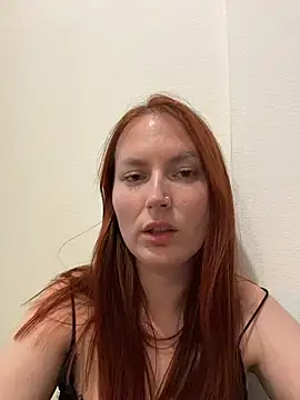 EmmaWarren online show from 13, 10, 2025