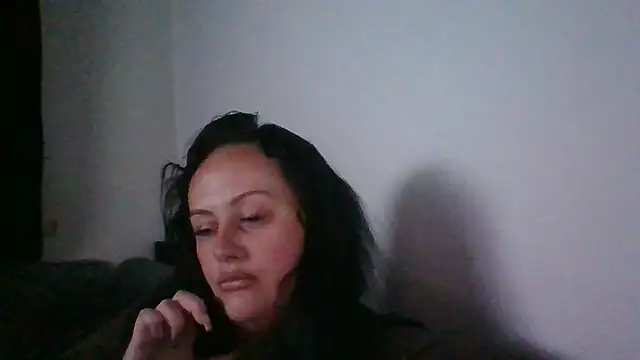 Snapshot of CurvyQueen2023 chatting on 7, 1, 2026 CurvyQueen2023 online show from 7, 1, 2026