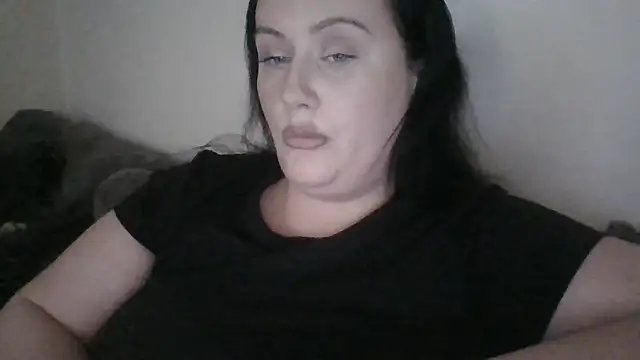 Snapshot of CurvyQueen2023 chatting on 21, 3, 2026 CurvyQueen2023 online show from 21, 3, 2026