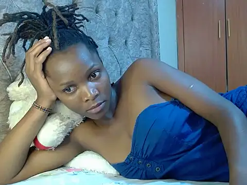 Snapshot of Naughty_Girl17 chatting on 14, 2, 2025 Naughty Girl17 online show from 14, 2, 2025