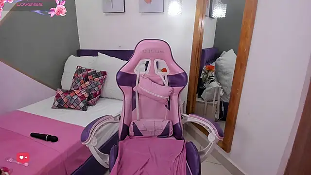 kitty kayo online show from 5, 3, 2025