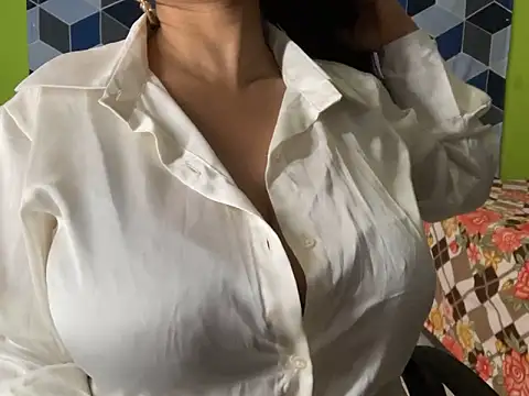 Snapshot of Aishwarya_101_ chatting on 19, 2, 2025 Aishwarya 101 online show from 19, 2, 2025