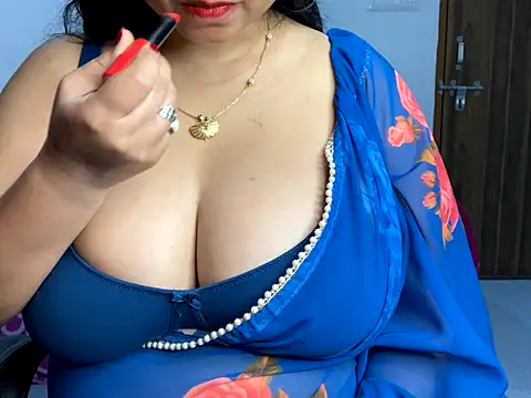 Snapshot of Aishwarya_101_ chatting on 1, 12, 2025 Aishwarya 101 online show from 1, 12, 2025