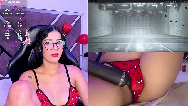 SweetieCloe  online show from 24, 2, 2025