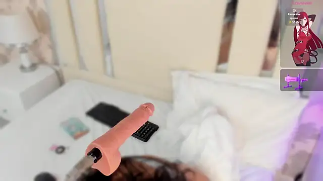 Miliaangeles online show from 3, 12, 2025