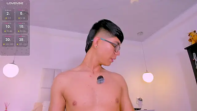 CodyTwink online show from 7, 6, 2026
