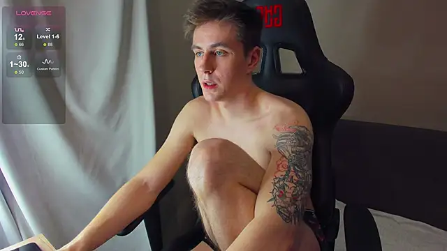 Snapshot of TaisonBrownX chatting on 5, 12, 2024 TaisonBrownX online show from 5, 12, 2024