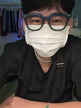 Snapshot of MinhTuanLive chatting on 18, 3, 2025 MinhTuanLive online show from 18, 3, 2025