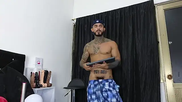 john cartter1 online show from 14, 2, 2025