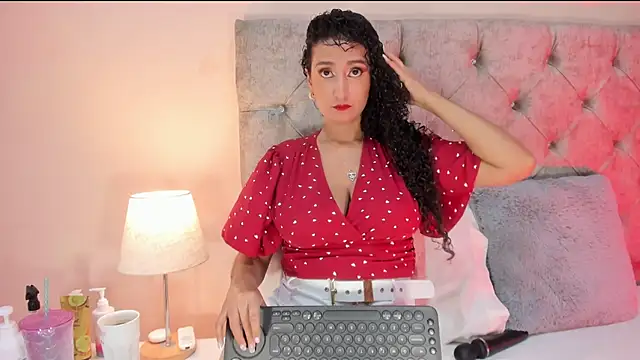 Snapshot of Holyjacky_ chatting on 14, 9, 2025 Holyjacky online show from 14, 9, 2025