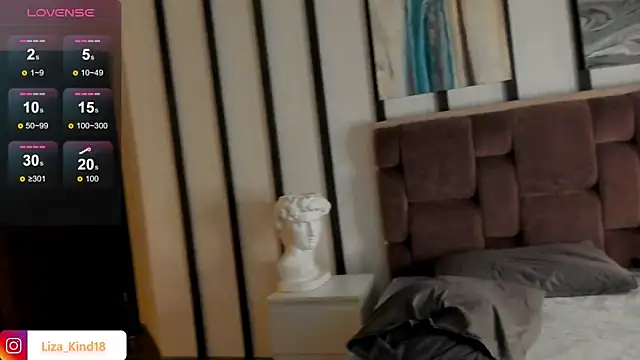 juicy-pussy online show from 19, 12, 2024