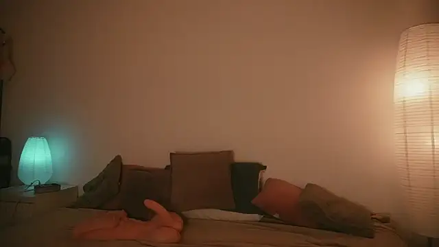 kris69kiss online show from 4, 10, 2025