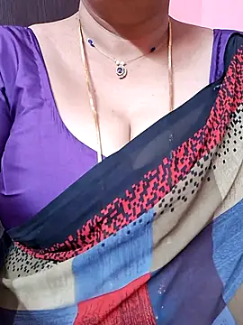 Snapshot of ananya956 chatting on 15, 5, 2026 ananya956 online show from 15, 5, 2026