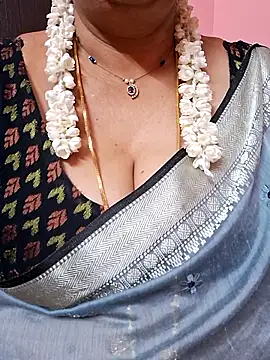 Snapshot of ananya956 chatting on 24, 5, 2026 ananya956 online show from 24, 5, 2026