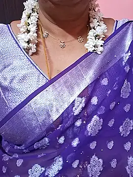 Snapshot of ananya956 chatting on 10, 6, 2026 ananya956 online show from 10, 6, 2026
