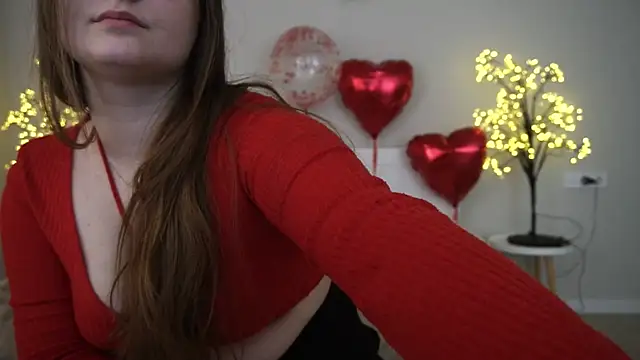 MagicPeachh  online show from 25, 2, 2025