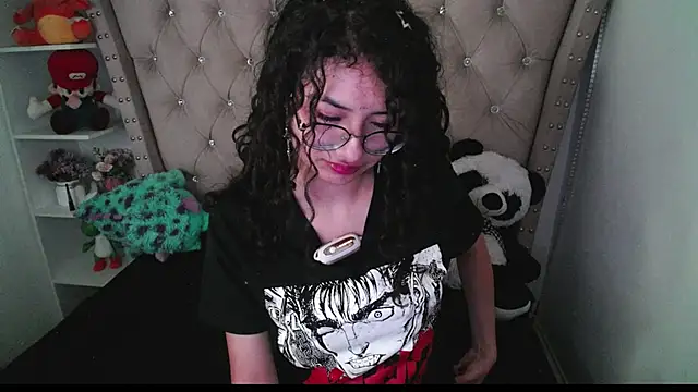 CherieCurl online show from 26, 9, 2025