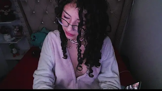 CherieCurl online show from 10, 11, 2025