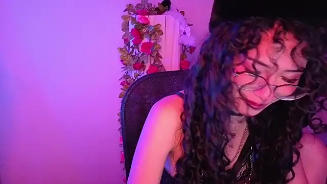 CherieCurl online show from 3, 7, 2026