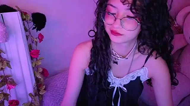 CherieCurl online show from 6, 7, 2026