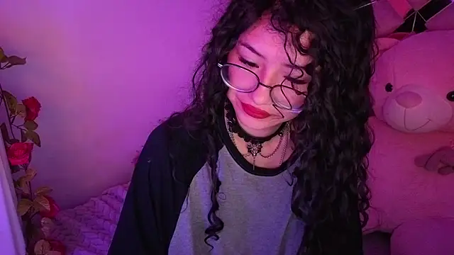 CherieCurl online show from 12, 7, 2026