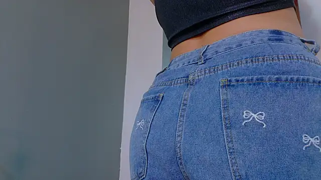 LilithSmith  online show from 10, 1, 2026