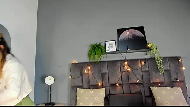 LilithSmith  online show from 17, 2, 2026