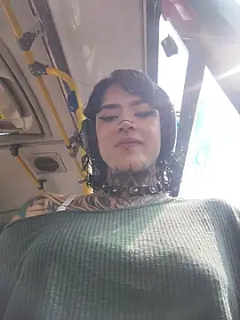 taaylor33 online show from 13, 4, 2026