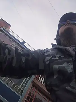 taaylor33 online show from 26, 4, 2026