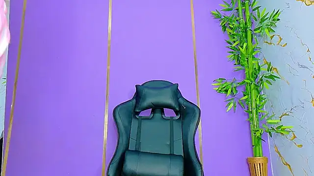 scarlet-jonesx online show from 19, 9, 2025