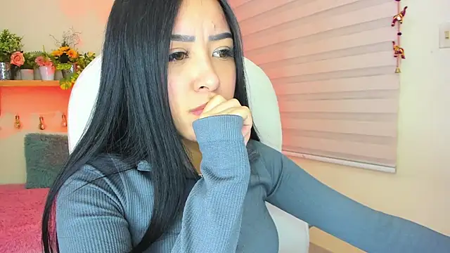 Starliee   online show from 1, 2, 2025