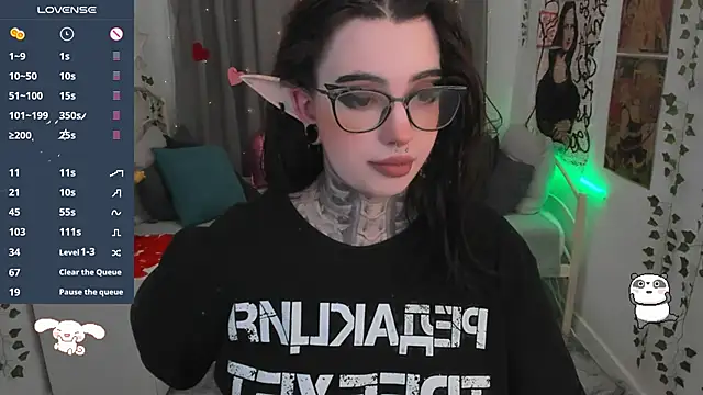 Snapshot of Dixi_Pixi_ chatting on 14, 2, 2025 Dixi Pixi online show from 14, 2, 2025