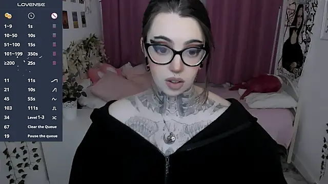 Dixi Pixi  online show from 4, 4, 2026