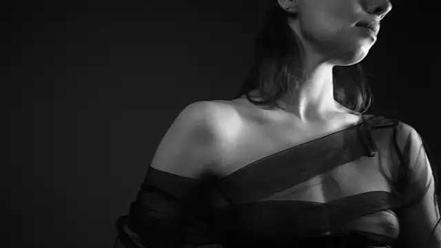 ginger hugs online show from 26, 4, 2026