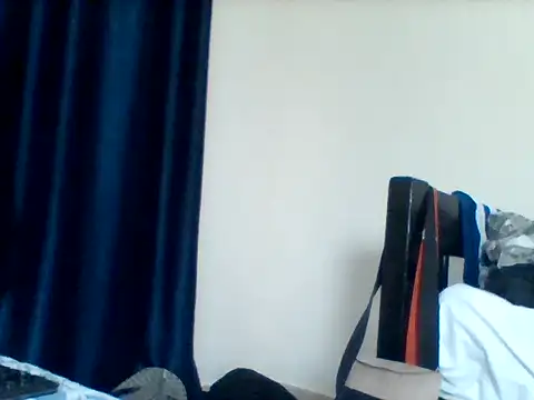 curvy natallie online show from 9, 10, 2025