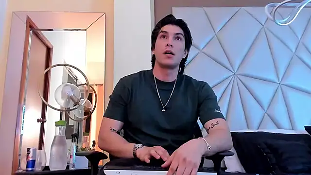 Karimferrer online show from 30, 1, 2025