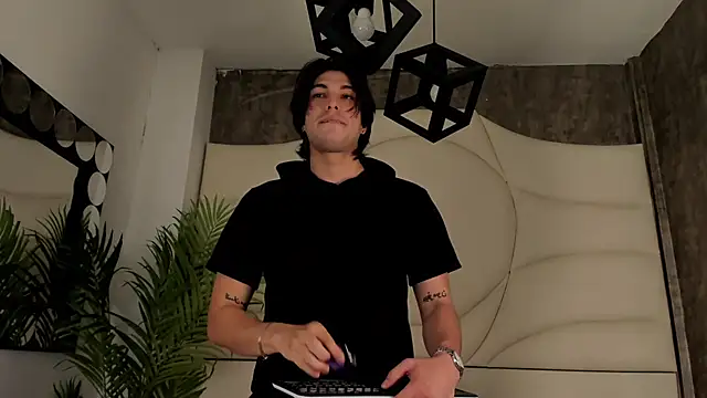 Karimferrer online show from 17, 10, 2025