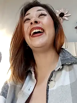 LisbethMoore  online show from 23, 1, 2025