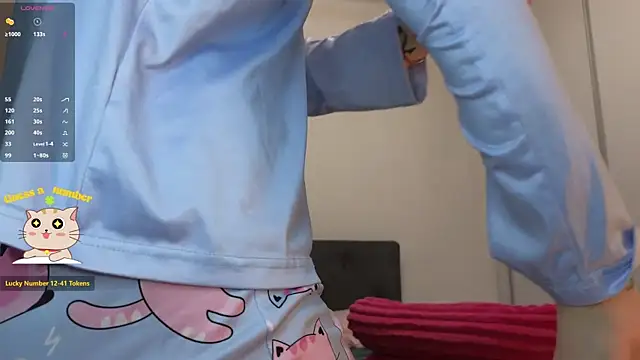 kimmie meow online show from 28, 4, 2026